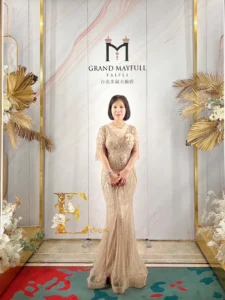 台北美福大飯店主婚人實穿-小個子媽媽適合的高腰香檳金收腰魚尾禮服-艾莉禮服